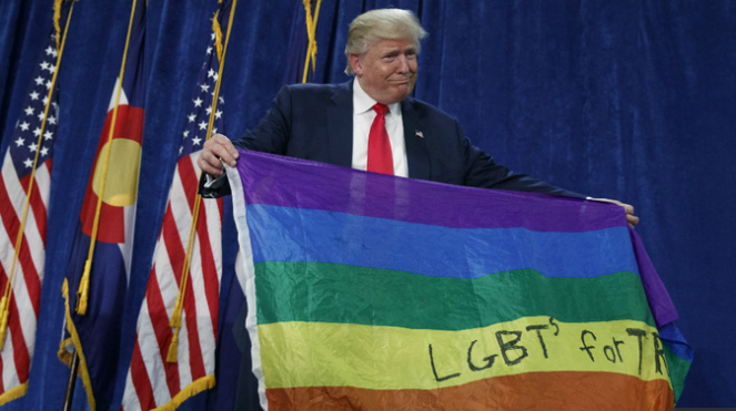 Donald Trump e bandeira gay